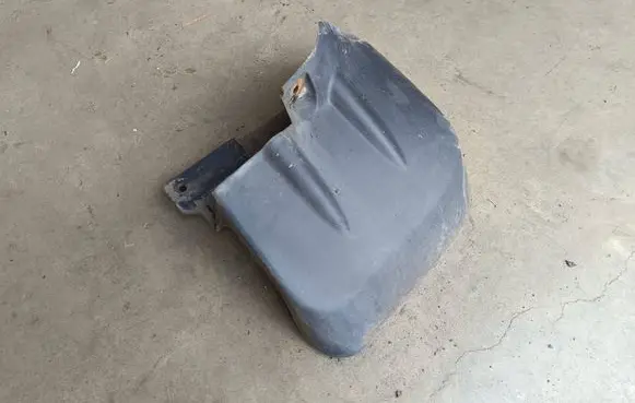 Mitsubishi L200 Rear mudguard 5370A988