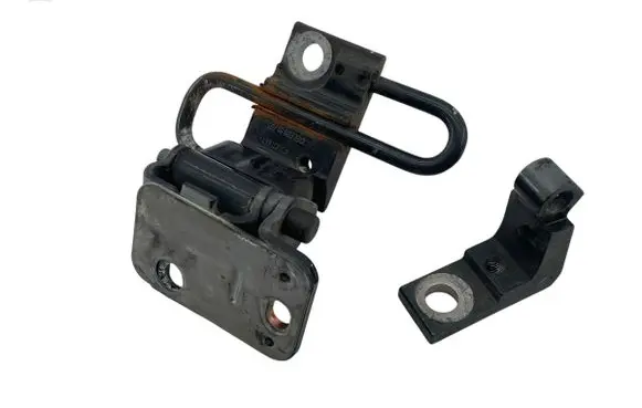 Audi A8 S8 D3 4E Front door lower hinge 4E0831411A 4E0831401A