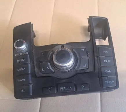 Audi A6 Allroad C6 Central console control unit 