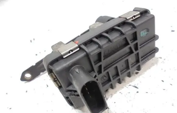 Ford Focus C-MAX Turbine electric control actuator 6NW008412