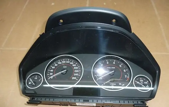 BMW X3 G01 Speedometer (instrument cluster) 8718269