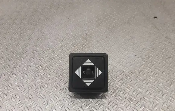 Suzuki Vitara (ET/TA) Wing mirror switch 