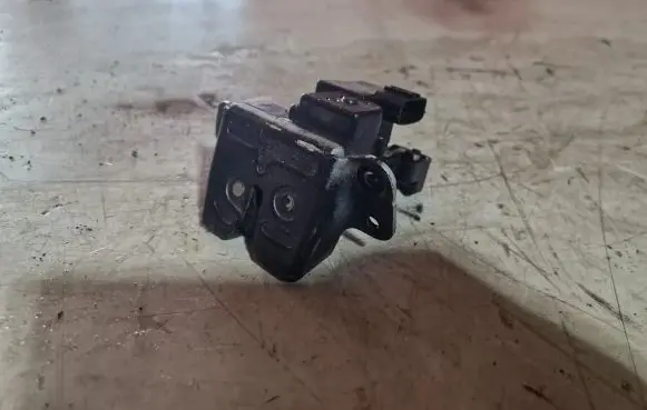 KIA Sportage Tailgate/trunk/boot lock/catch/latch