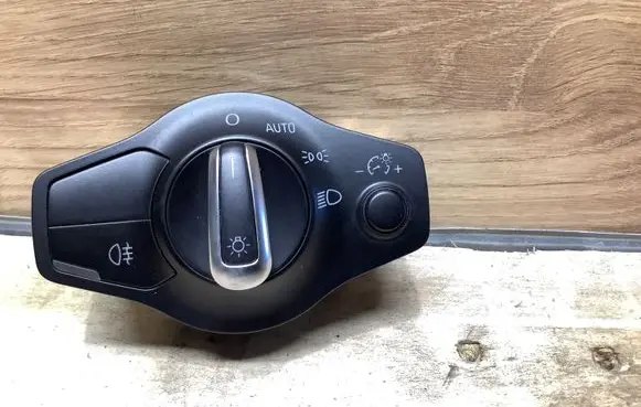 Audi A4 S4 B8 8K Light switch 8K0941531AJ