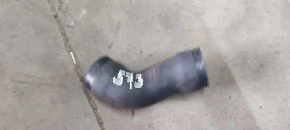 Mazda 2 Intercooler hose/pipe