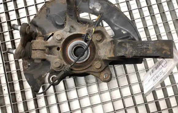 KIA Sportage Front wheel hub spindle knuckle