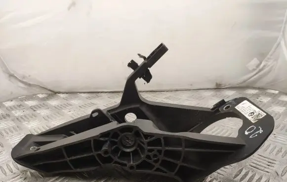 BMW 7 G11 G12 Brake pedal bracket assembly 6874274 687427402