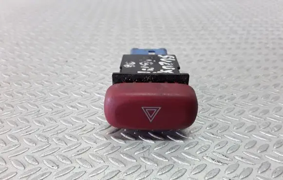 Suzuki Ignis Hazard light switch