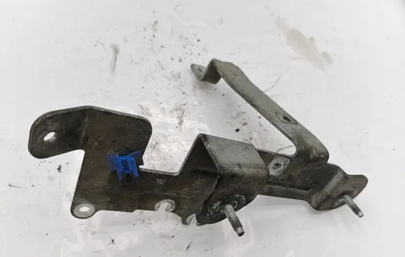 Chevrolet Captiva other engine part NOCODE