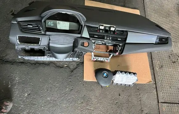 BMW 2 F45 Dashboard XXX