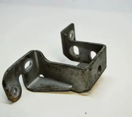 Mercedes-Benz E W212 Other engine bay part A2124900440