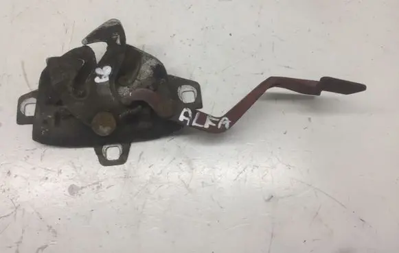 Alfa Romeo 156 Engine bonnet/hood lock/catch