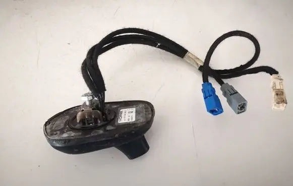 Fiat Tipo Aerial GPS antenna 52082571 10R040015