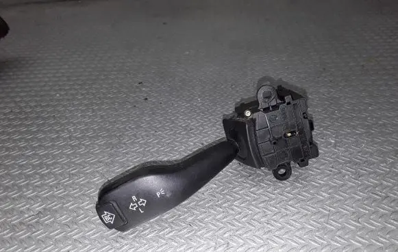 BMW 3 E46 Indicator stalk 8363688M
