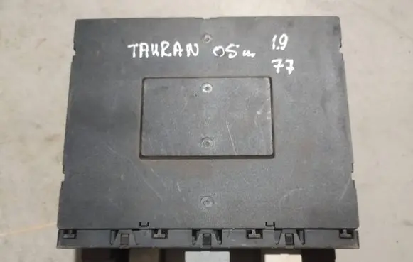 Volkswagen Touran I Comfort/convenience module 3C0937049D