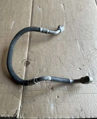 Audi A5 Sportback 8TA Air conditioning (A/C) pipe/hose 8K0260701D