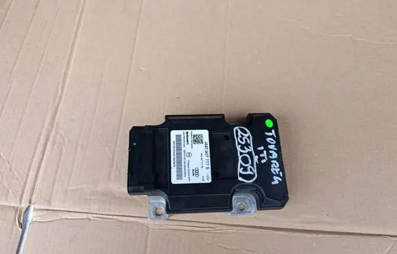 Volkswagen Touareg III Suspension control unit/module 4M0907777B 4M0907777S A2C7674370400