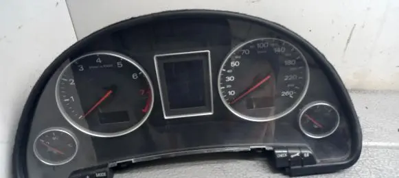 Audi A4 S4 B6 8E 8H Speedometer (instrument cluster)