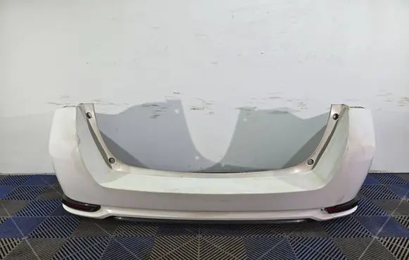 Toyota Auris E180 Rear bumper 5215902D10