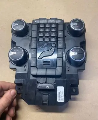Volvo V40 Climate control unit 31398643 MN2100297723 MU155100117