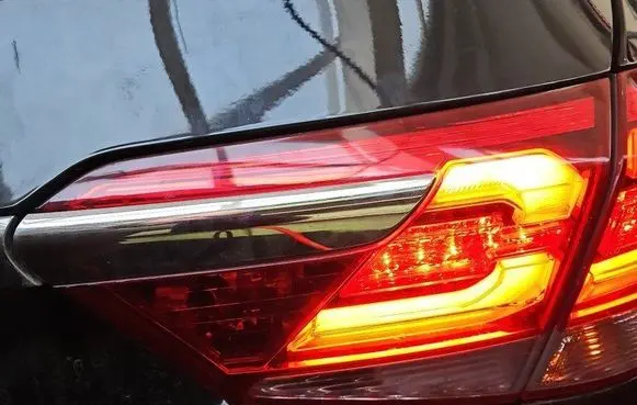 Hyundai i40 Rear/tail lights 92404-3Z5 IMPRK1434894