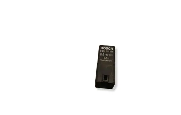 Volvo S60 Glow plug pre-heat relay 0281003047