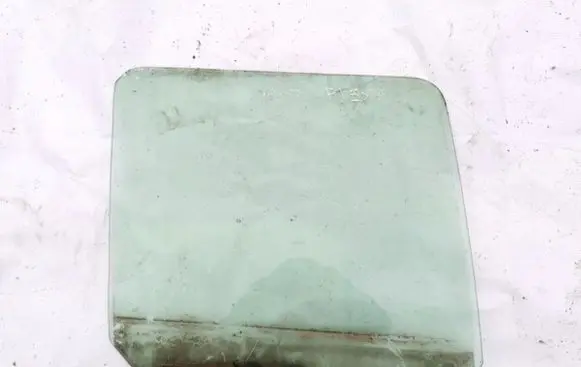 Ford Fiesta Rear door window glass
