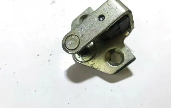 Ford Mondeo MK II Front door lock loop/hook striker 96bgf21982ab 96bg-f21982-ab