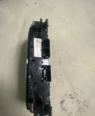 Audi A3 S3 8V Climate control unit 8V0820043D 901516220016