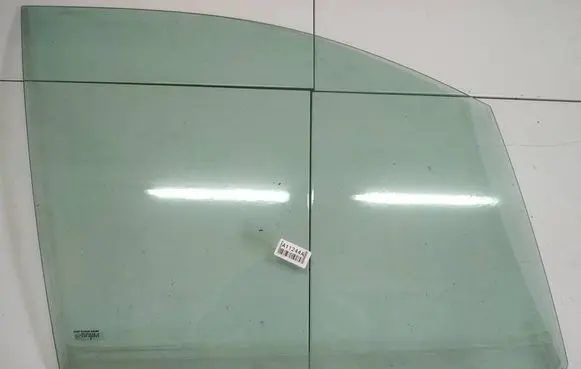 Citroen C8 Front door window glass four-door AS2