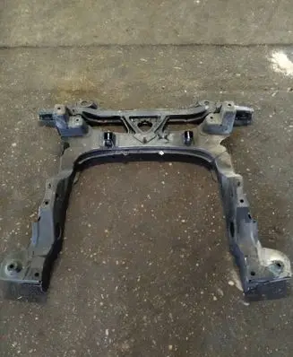 Mercedes-Benz A W169 Front subframe A1696200687 633801908