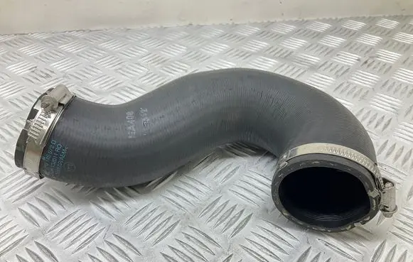 Intercooler hose/pipe
