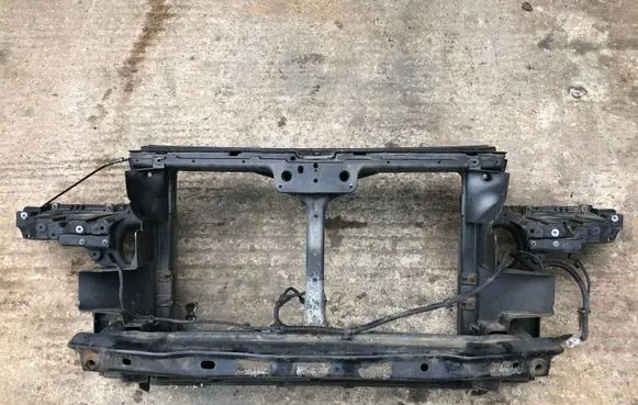 Volkswagen Touareg I Radiator support slam panel 7L0805594