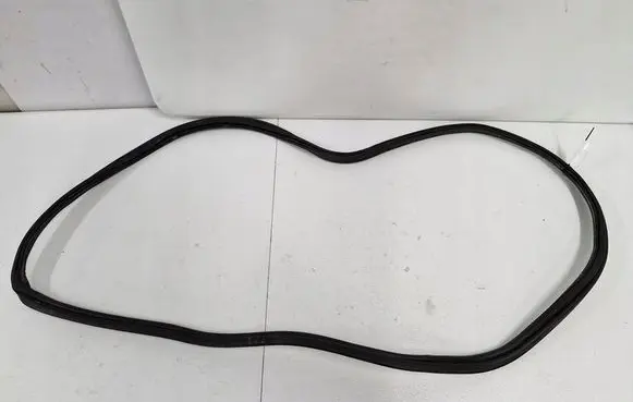 Peugeot 301 Seal rubber (tailgate) 