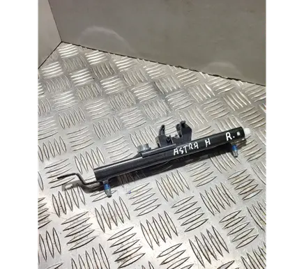 Opel Astra H Seat belt adjustment rail 13166032 6042171003 180907