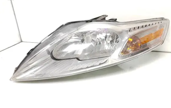 Ford Mondeo MK IV Headlight/headlamp