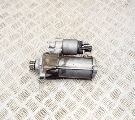 Volkswagen Tiguan Starter motor 02E911024M 0001179527