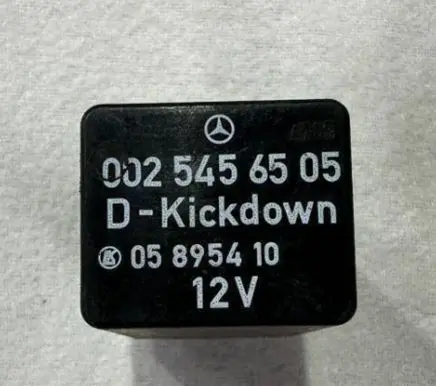 Mercedes-Benz E W124 Other relay 0025456505