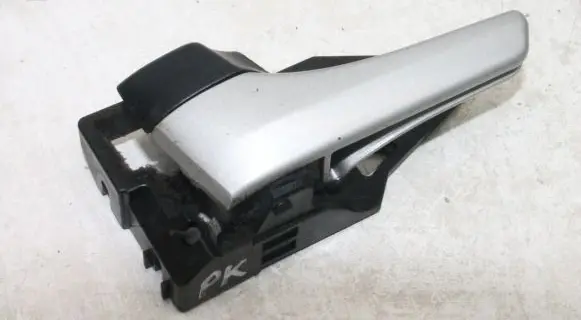 Toyota Prius (XW30) Front door interior handle