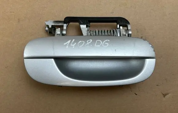 Peugeot 607 Rear door exterior handle 9631931180