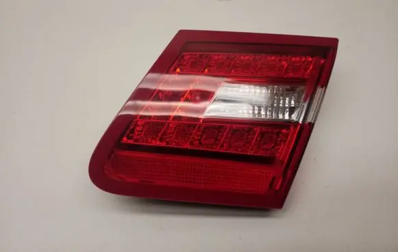 Mercedes-Benz E C207 W207 Tailgate rear/tail lights A2078200464