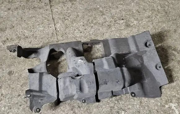 BMW M6 Other engine bay part 7975446 27648710