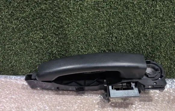Renault Trafic III (X82) Front door exterior handle 806078197R 806070113R 606075488