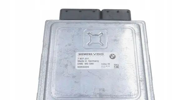 BMW 5 E60 E61 Engine control unit/module 7837231