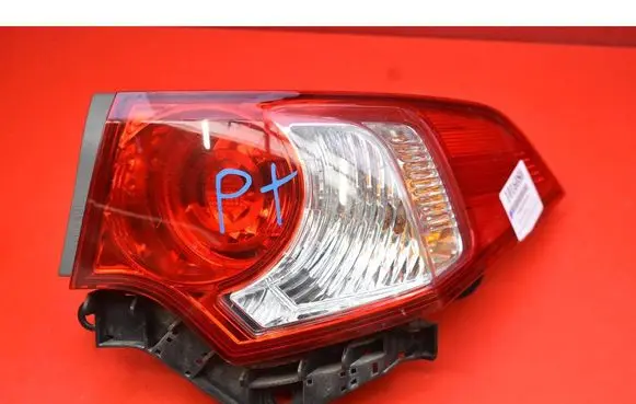 Honda Accord Rear/tail lights P7196R