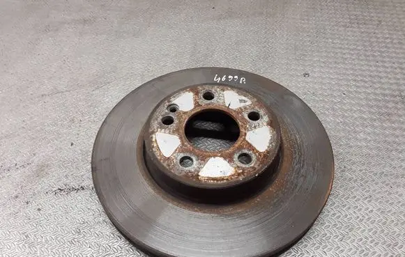 Mercedes-Benz Vito Viano W447 Front brake disc