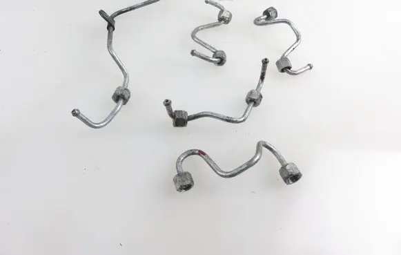 Renault Scenic II - Grand scenic II Fuel injector supply line/pipe 