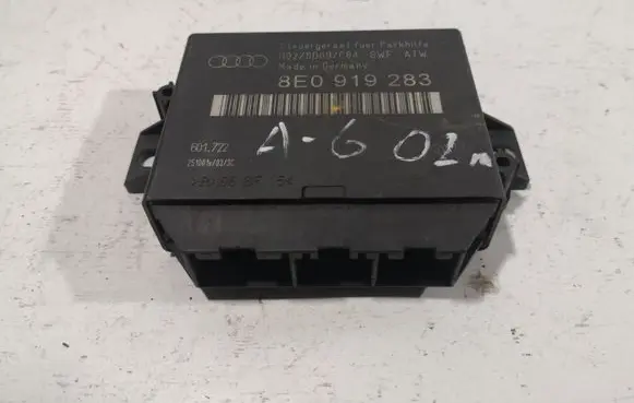 Audi A6 S6 C5 4B Parking PDC control unit/module 8E0919283