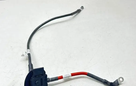 Positive cable (battery)
