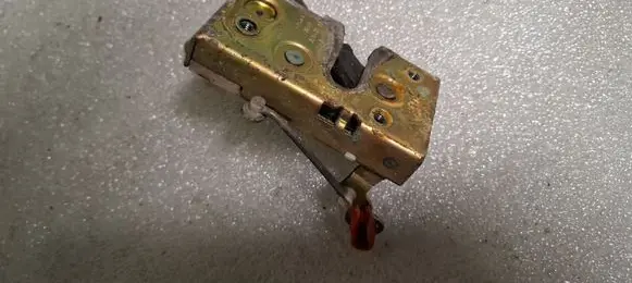 Ford Sierra Rear door lock A26413AA